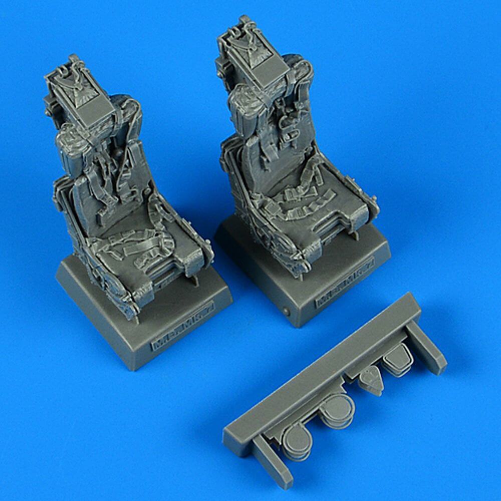 1:32 F-4 Phantom II - Ejection Seats w/ Safety Belts QB32 283 Quickboost