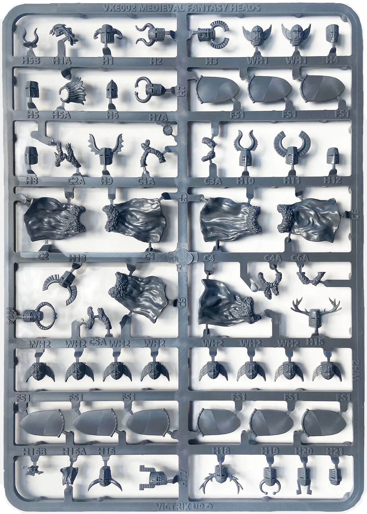 28mm Medieval & Fantasy Heads, Cloaks & Shields Sprue Victrix