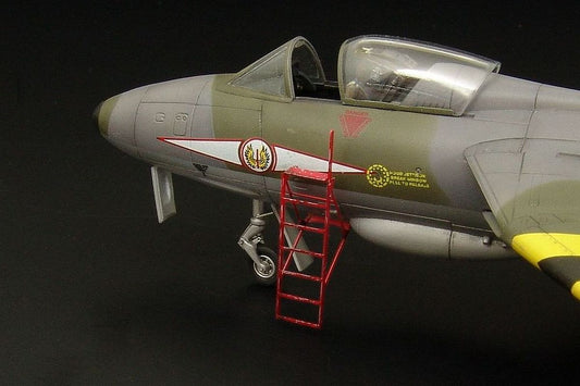 1:48 Step ladders for Hawker Hunter and BAe Harrier BRL48018 Brengun