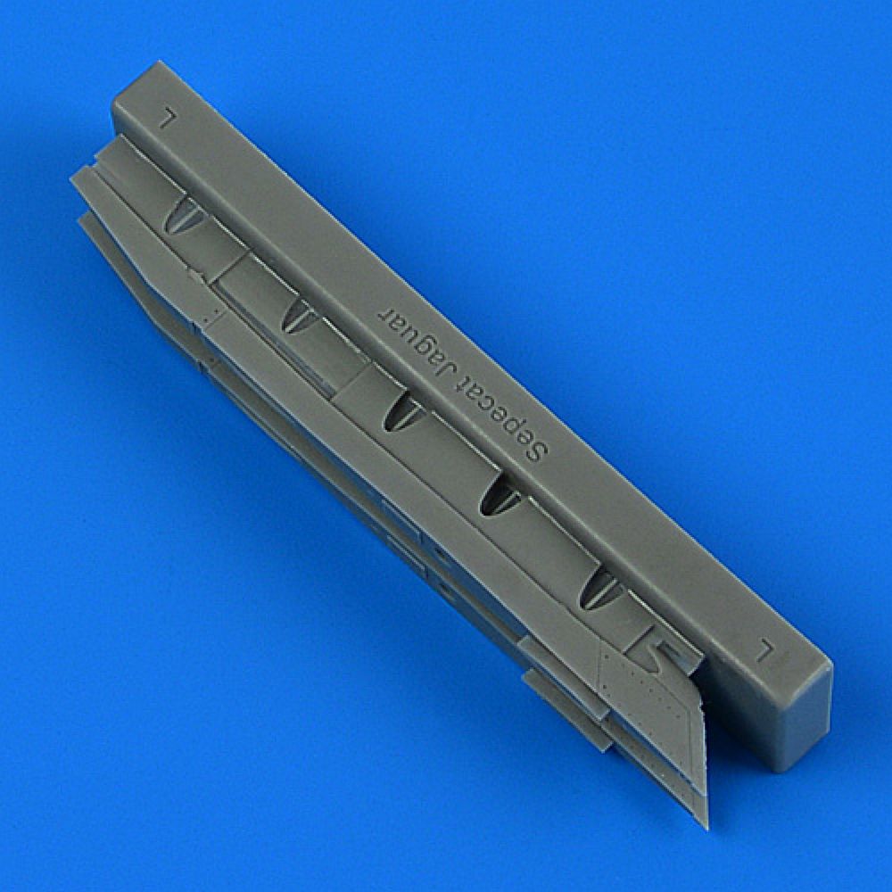 1:48 Jaguar GR.1/GR.1a upper pylons Airfix QB49 167 Quickboost