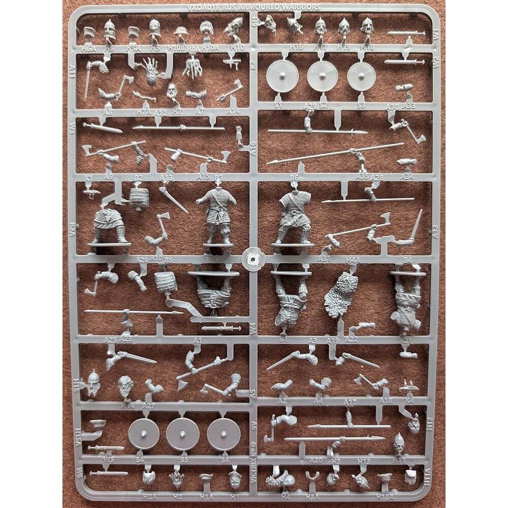 28mm Armoured Rus Infantry Single Sprue Victrix