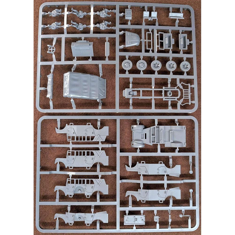 1:72 German Steyr Heavy Car Sprue Plastic Soldier Company