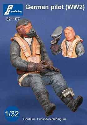 PJ Production 321107 1/32 Luftwaffe Pilot WWII seated in aircraft Resin Figure - SGS Model Store