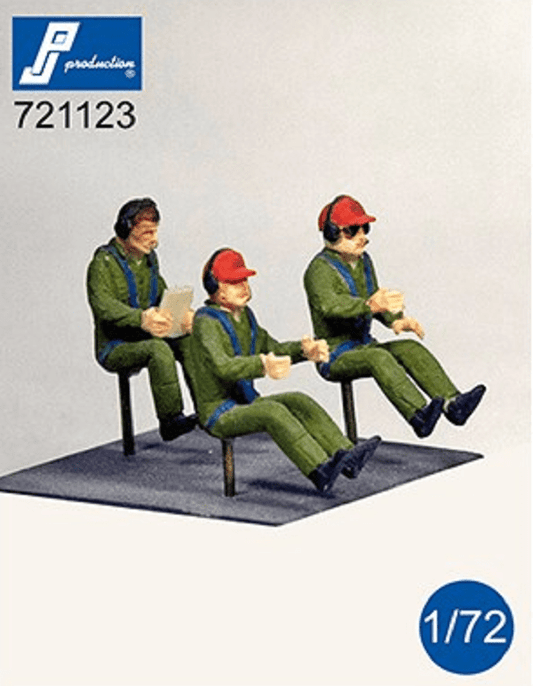 PJ Production 721123 1/72 Transport pilots seated Resin Figures - SGS Model Store