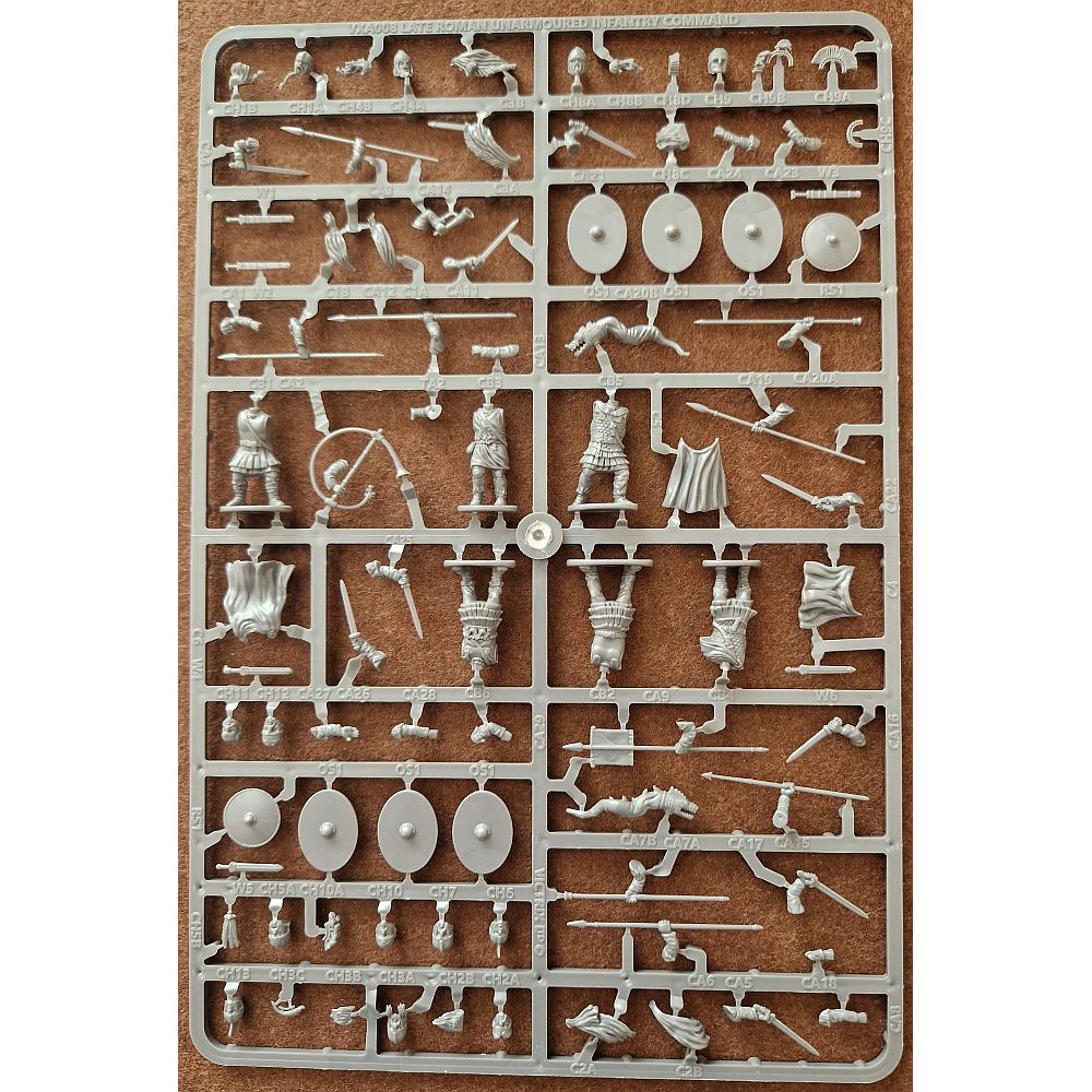 Victrix Late Roman Unarmoured Infantry Command Sprue 28mm