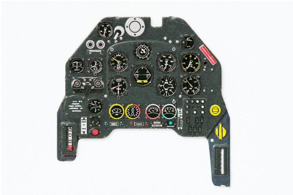 Yahu Models YMA3244 1/32 Junkers Ju-87D/G Instrument Panel for Hasegawa - SGS Model Store